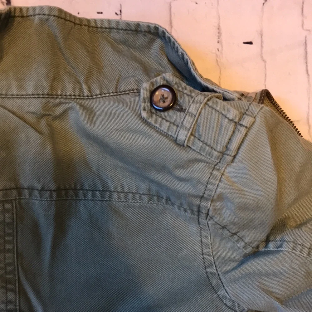 unisex girls boys Old navy jacket small 5-6 army green for kids